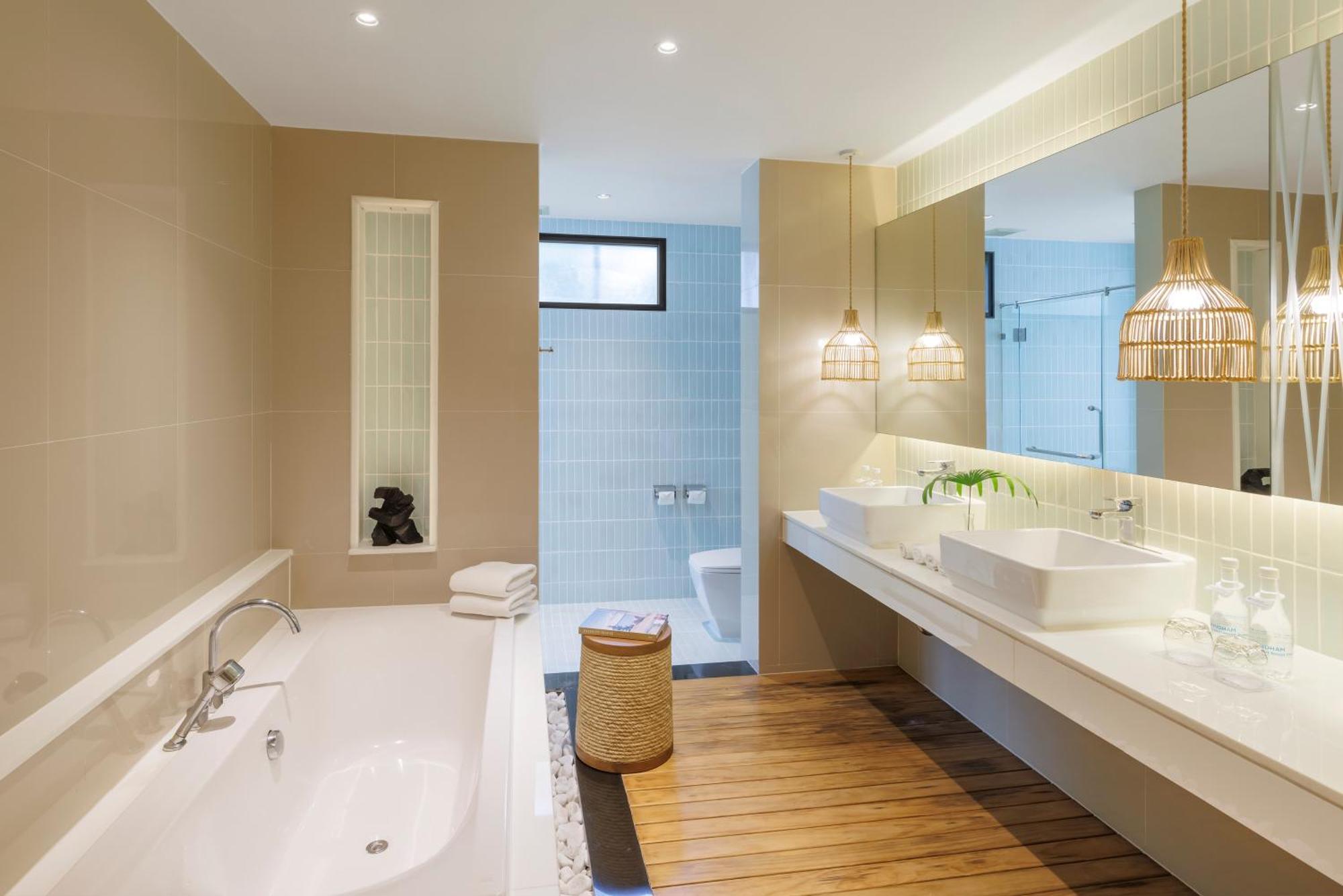 Club Wyndham Sea Pearl Phuket Hotel Patong Buitenkant foto