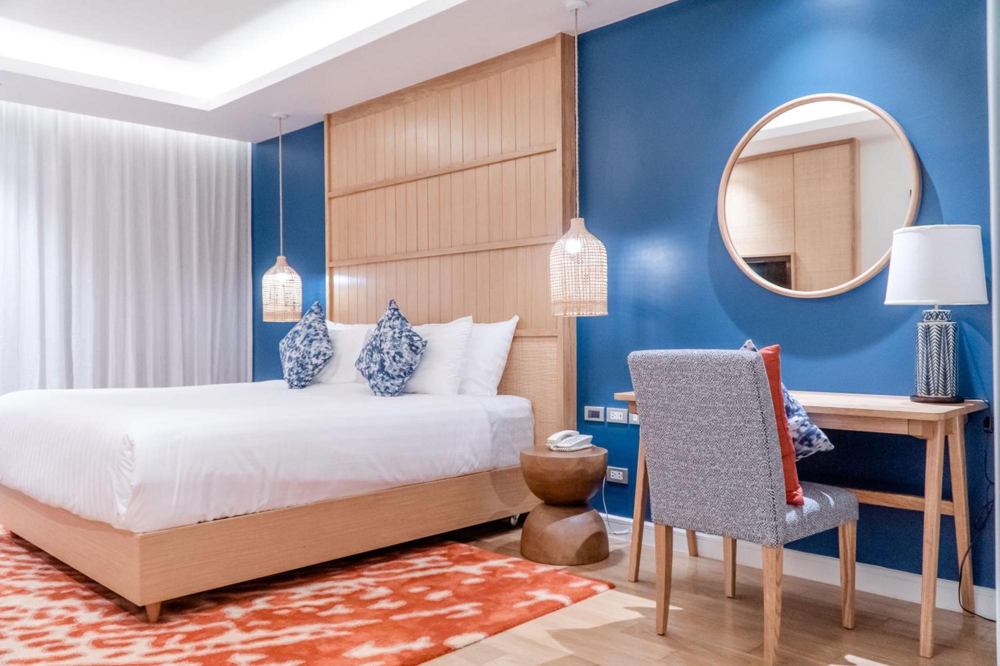 Club Wyndham Sea Pearl Phuket Hotel Patong Buitenkant foto