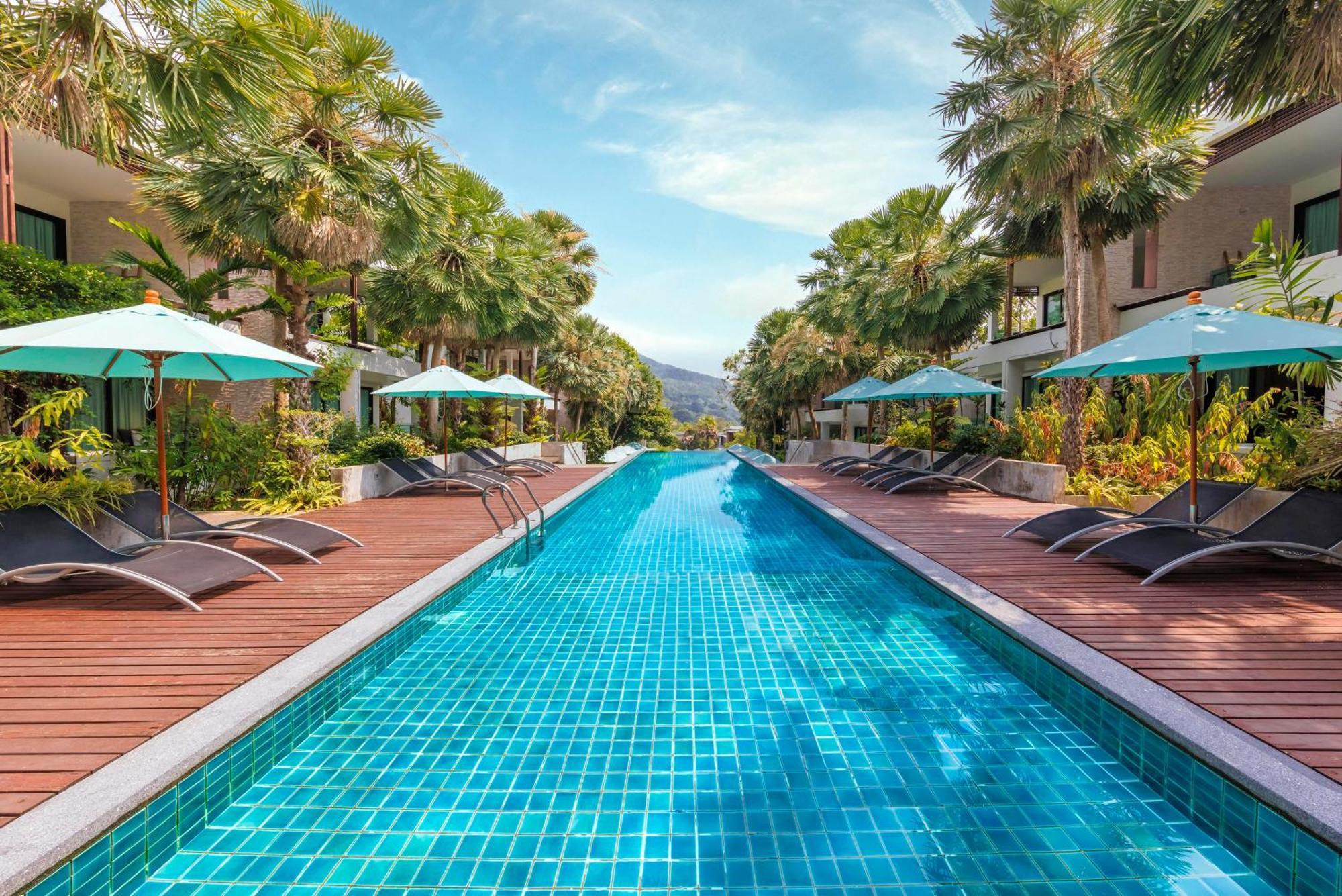 Club Wyndham Sea Pearl Phuket Hotel Patong Buitenkant foto